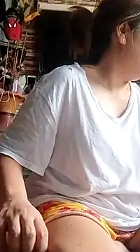 Snapshot of yummyclits4uxxx chatting on March 13, 7:09 am yummyclits4uxxx online show from March 13, 7:09 am