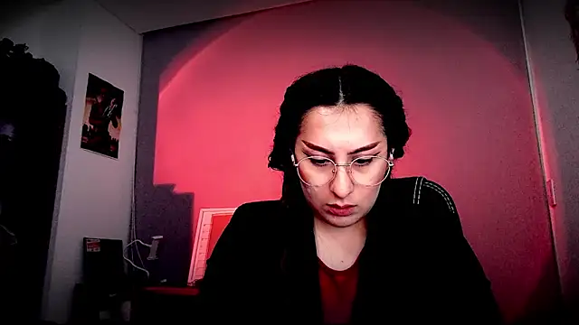 Scarlett Sen online show from December 18, 3:18 pm