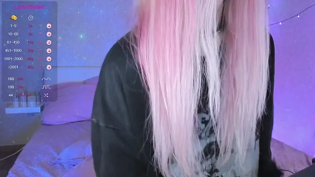 Misty Shadow online show from December 5, 10:34 pm