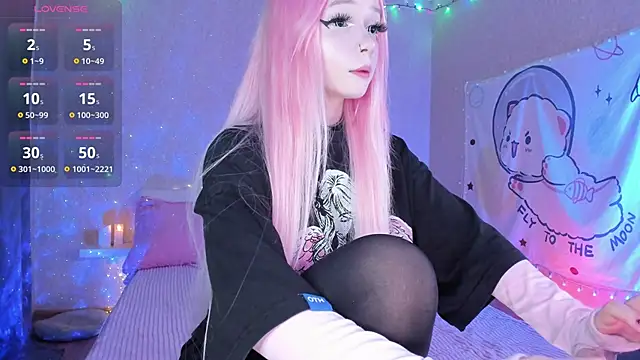 Misty Shadow online show from November 7, 8:53 pm