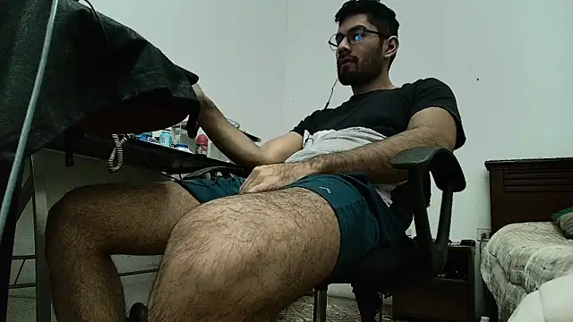 Snapshot of x-sebastian chatting on April 26, 9:34 pm x-sebastian online show from April 26, 9:34 pm