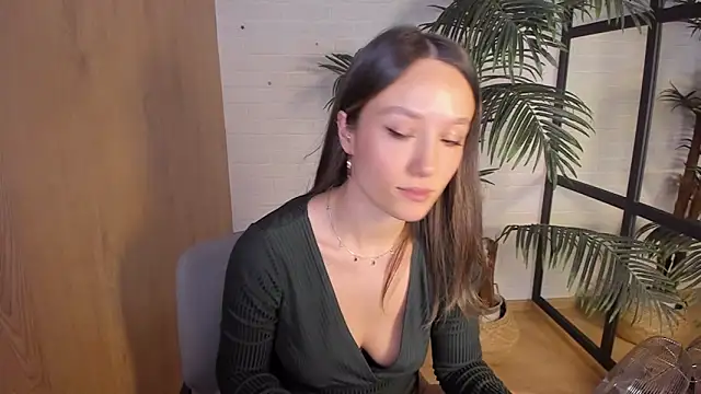 Snapshot of AgnesGoddess chatting on December 14, 8:51 pm AgnesGoddess online show from December 14, 8:51 pm
