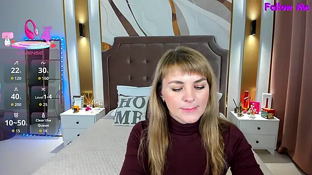 annasimonsj online show from February 5, 12:59 am