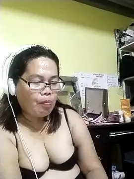 Snapshot of camame7 chatting on June 26, 1:59 pm camame7 online show from June 26, 1:59 pm