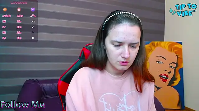 iris nikhols online show from October 8, 1:58 am