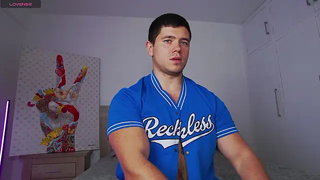 Arilas  online show from February 17, 8:33 am