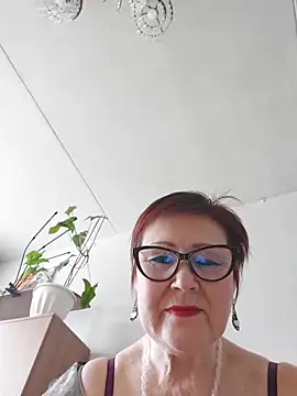 Snapshot of Fire_Night chatting on March 12, 7:25 am Fire Night online show from March 12, 7:25 am