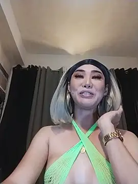 JustForCassie online show from October 19, 8:04 am