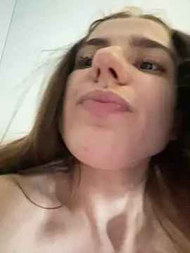 Snapshot of weed227 chatting on February 14, 9:00 pm weed227 online show from February 14, 9:00 pm