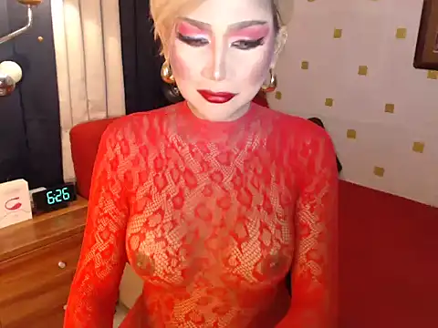 sweetsatisfactionxxx online show from December 4, 10:30 pm