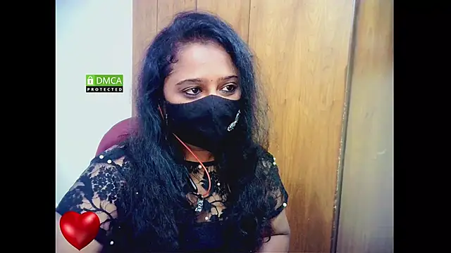 Snapshot of sexynayan23 chatting on September 9, 4:50 pm sexynayan23 online show from September 9, 4:50 pm