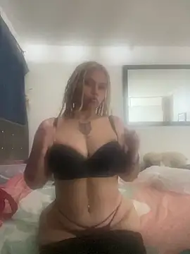 SamanthaBlonde777 online show from March 31, 1:29 am