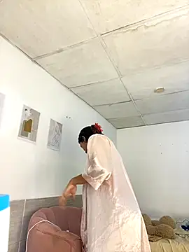 ValienteGirl  online show from November 1, 3:08 am