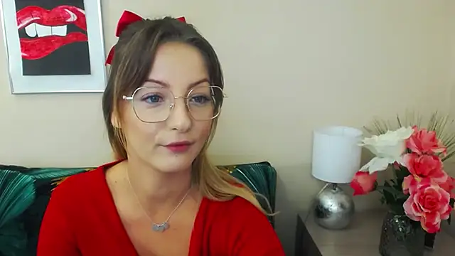NatalieSexy online show from December 6, 7:10 am