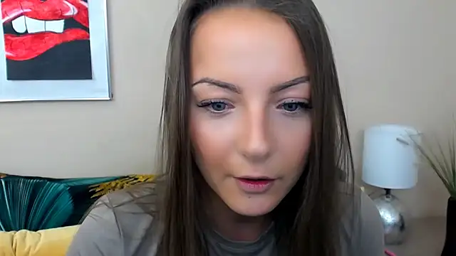 Snapshot of NatalieSexy chatting on June 15, 6:37 am NatalieSexy online show from June 15, 6:37 am