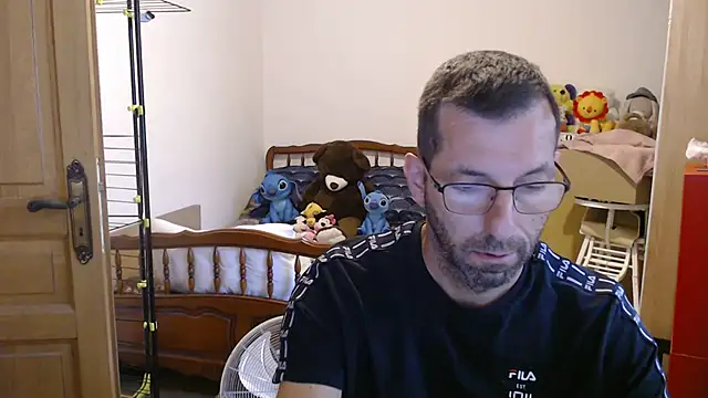 steph19x5 online show from July 4, 5:02 am