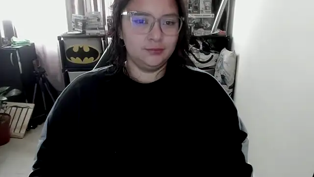 aika-dreams online show from February 7, 1:26 pm