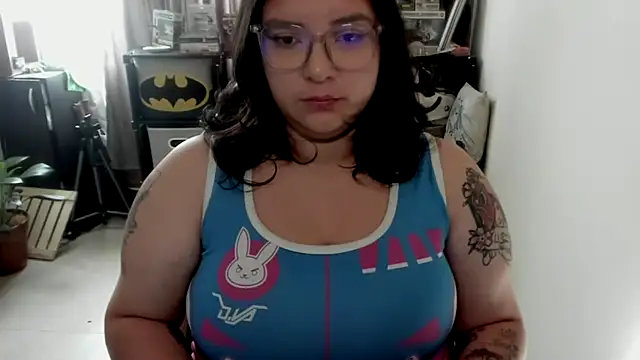 Snapshot of aika-dreams chatting on February 13, 3:52 pm aika-dreams online show from February 13, 3:52 pm