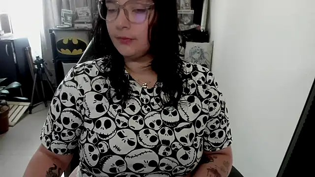 Snapshot of aika-dreams chatting on March 13, 1:51 pm aika-dreams online show from March 13, 1:51 pm