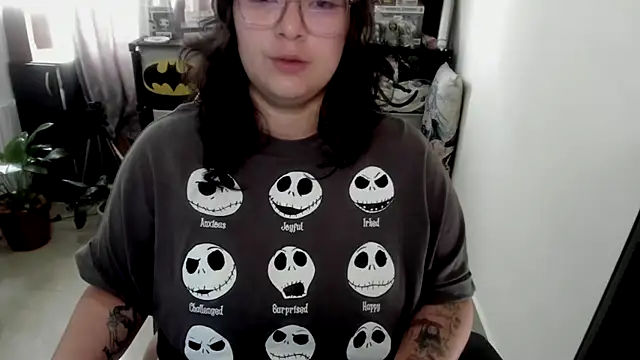 aika-dreams online show from April 25, 1:41 pm