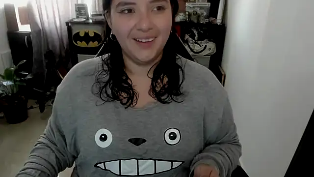 aika-dreams online show from April 27, 1:42 pm