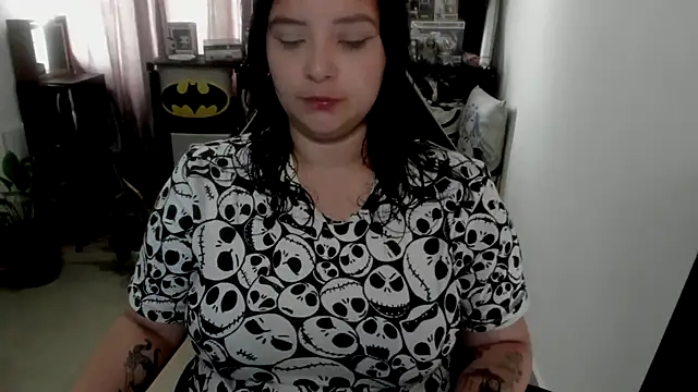 aika-dreams online show from May 8, 2:33 pm