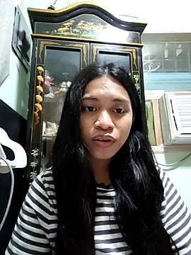 Snapshot of Urworldclasstrans chatting on March 18, 1:36 pm Urworldclasstrans online show from March 18, 1:36 pm