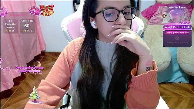 Maggie Fox3 online show from February 4, 1:11 am