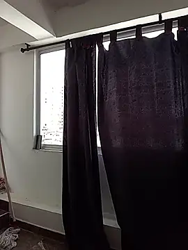 karinacortes online show from December 5, 5:42 pm