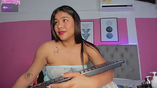 LEXA MURPHY online show from February 7, 5:31 am