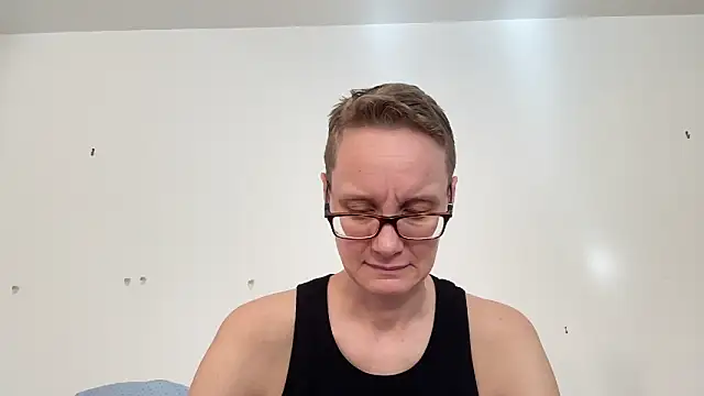 LeahWilde online show from February 5, 3:42 pm