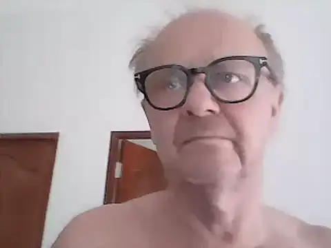 Snapshot of 58klaus chatting on January 17, 5:21 am 58klaus online show from January 17, 5:21 am