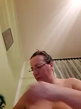 Snapshot of Goodass7 chatting on March 16, 10:42 pm Goodass7 online show from March 16, 10:42 pm