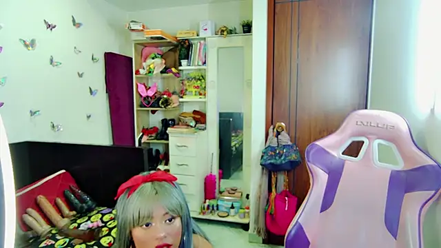 Snapshot of Naasha_ chatting on October 11, 11:14 pm Naasha online show from October 11, 11:14 pm