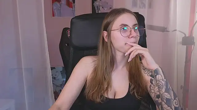  AnnaStark  online show from December 13, 11:39 pm