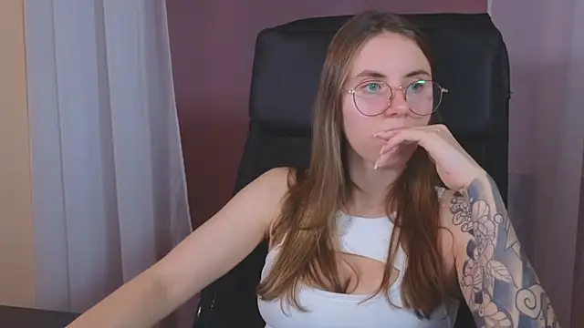  AnnaStark  online show from December 29, 11:39 pm