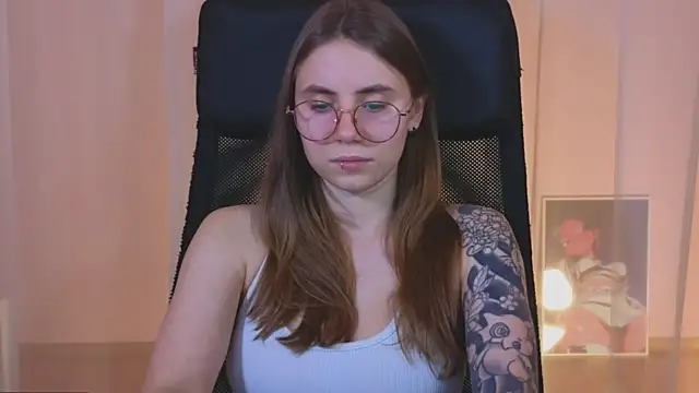  AnnaStark  online show from January 17, 11:18 pm