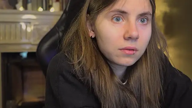  AnnaStark  online show from May 7, 2:44 pm