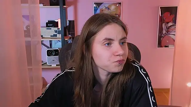  AnnaStark  online show from May 20, 8:37 pm
