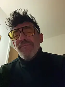 maxximere online show from March 16, 12:49 am