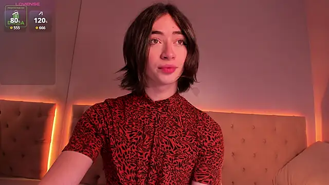 NickieRainer online show from October 30, 4:36 am