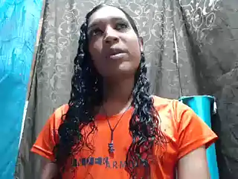 Snapshot of shairaStarr chatting on September 9, 1:32 pm shairaStarr online show from September 9, 1:32 pm
