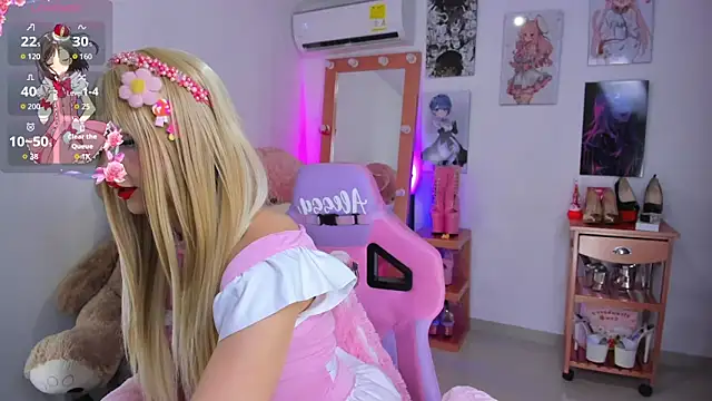alessandrathedoll online show from May 14, 11:44 pm