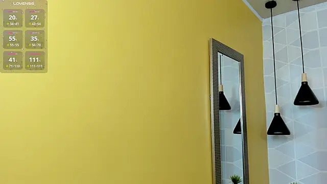 Snapshot of Sammy_Fit_ chatting on March 18, 2:09 pm Sammy Fit online show from March 18, 2:09 pm