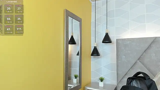 Snapshot of Sammy_Fit_ chatting on March 25, 12:22 pm Sammy Fit online show from March 25, 12:22 pm