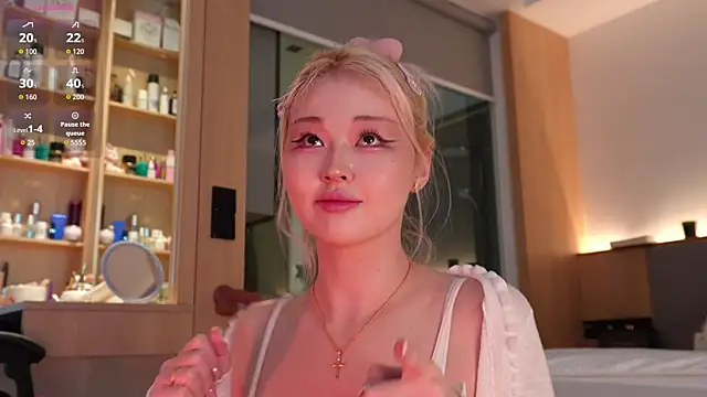 hyun chia online show from July 5, 2:07 am