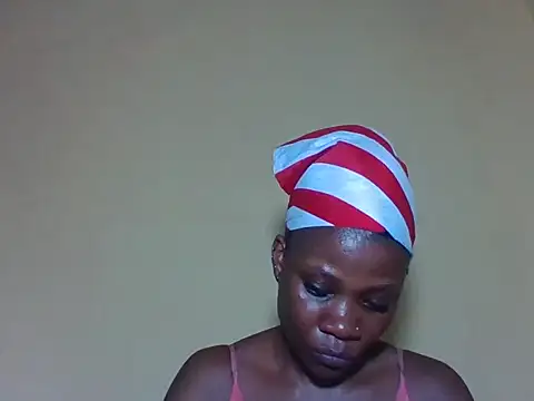 Sweetbaby004 online show from April 24, 6:32 pm