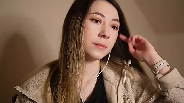 Snapshot of chibi_moon_ chatting on December 11, 5:04 pm chibi moon online show from December 11, 5:04 pm