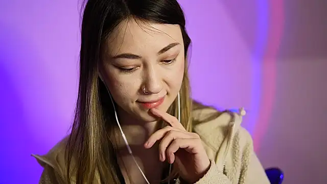 Snapshot of chibi_moon_ chatting on January 18, 11:11 pm chibi moon online show from January 18, 11:11 pm