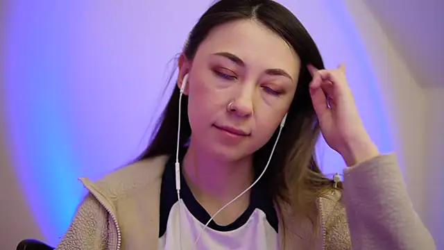 Snapshot of chibi_moon_ chatting on March 22, 9:21 pm chibi moon online show from March 22, 9:21 pm